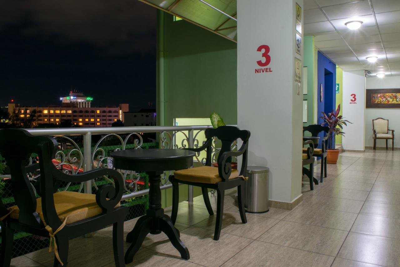 Hostal De Asturias サンサルバドル エクステリア 写真